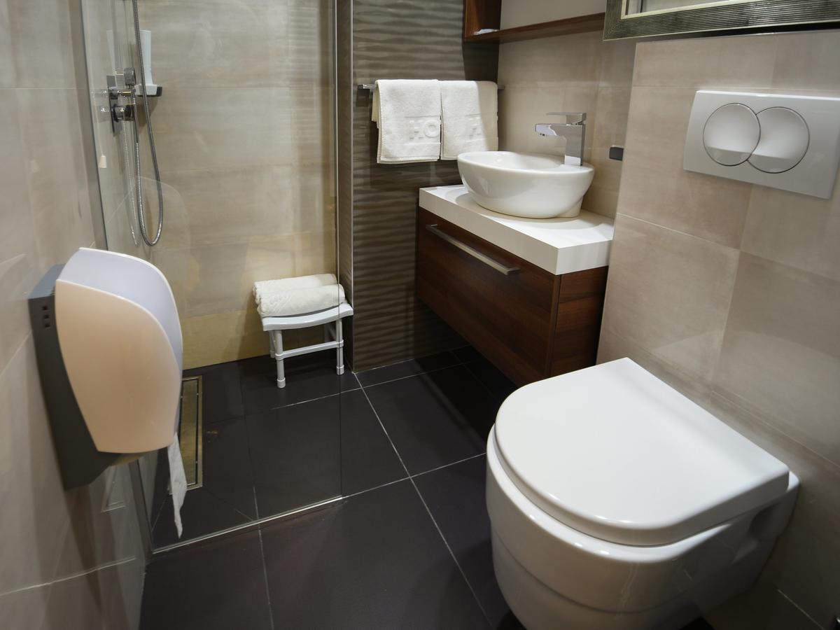 Hotel Ideo Lux Ниш Экстерьер фото